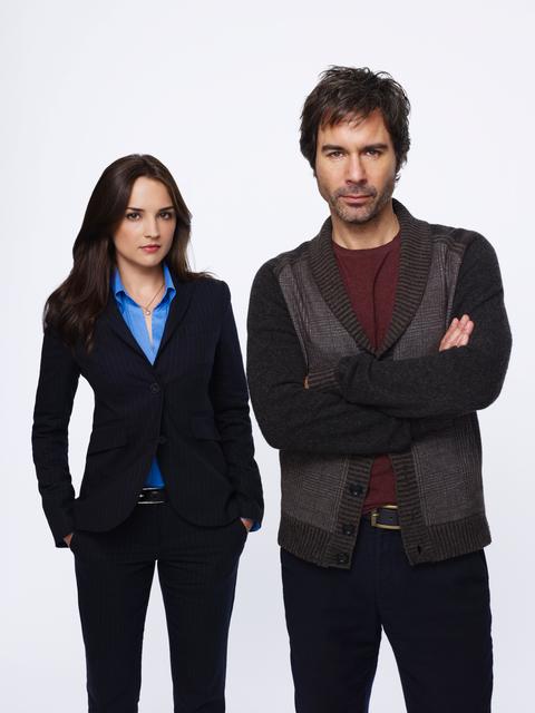 Rachael Leigh Cook stars as Agent Kate Moretti and Eric McCormack stars as Dr. Daniel Pierce in the TNT drama "Perception."