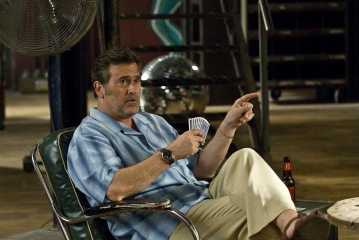 BURN NOTICE -- "Breaking and Entering" Episode 201 -- Pictured: Bruce Campbell as Sam Axe -- USA Network Photo: Dan Littlejohn 