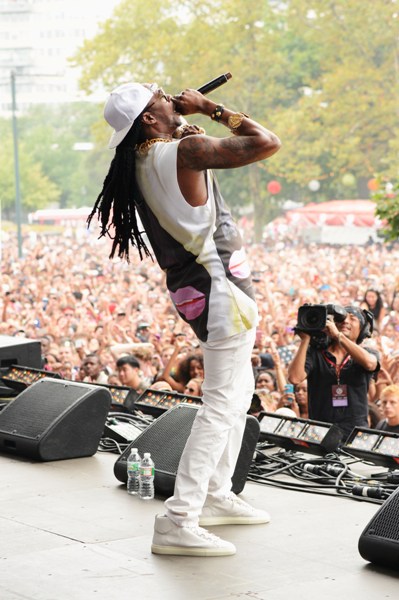 2Chainz - Budweiser Made In America Fest (Day One) - Benjamin Franklin Parkway - Philadelphia, PA - August 31, 2013 - photo by Getty Images � 2013. Courtesy of MSO.