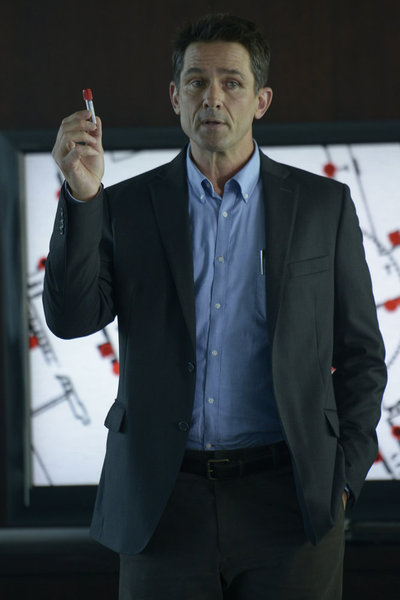 HELIX -- "Pilot" Episode 101 -- Pictured: Billy Campbell as Alan Farragut -- (Photo by: Philippe Bosse/Syfy)