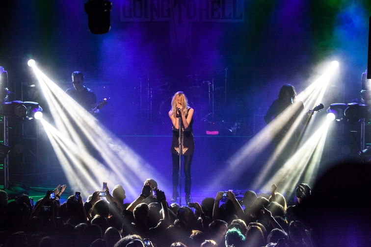 The Pretty Reckless featuring Taylor Momsen - Irving Plaza - New York, NY - November 9, 2013 - photo by Mark Doyle � 2013