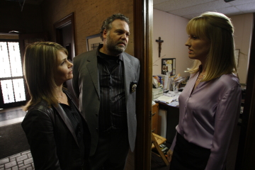 LAW & ORDER: CRIMINAL INTENT -- "Faithfully" Episode 8001 -- Pictured: (l-r) Kathryn Erbe as Detective Alexandra Eames, Vincent D'onofrio as Detective Robert Goren, Janel Moloney as Alison Wyler -- USA Network Photo: Will Hart 