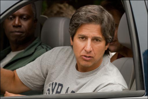 Andre Braugher and Ray Romano in MEN OF A CERTAIN AGE.