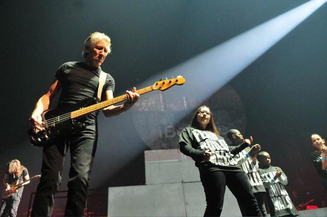 Roger Waters perforning 'The Wall' - Wells Fargo Center - Philadelphia, PA - November 8, 2010 - photos by Jim Rinaldi � 2010