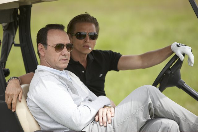 Kevin Spacey and Barry Pepper in CASINO JACK.